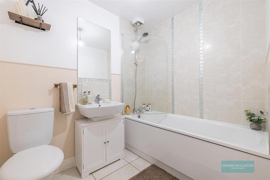 34 Sir Richard Wallace Walk