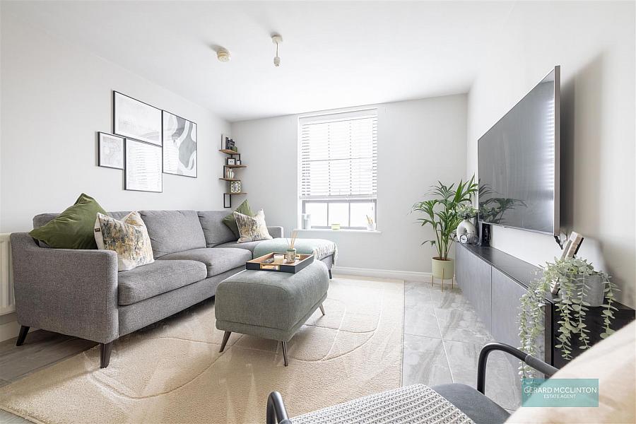 34 Sir Richard Wallace Walk