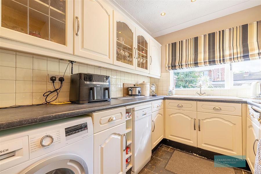 50 Whitla Road