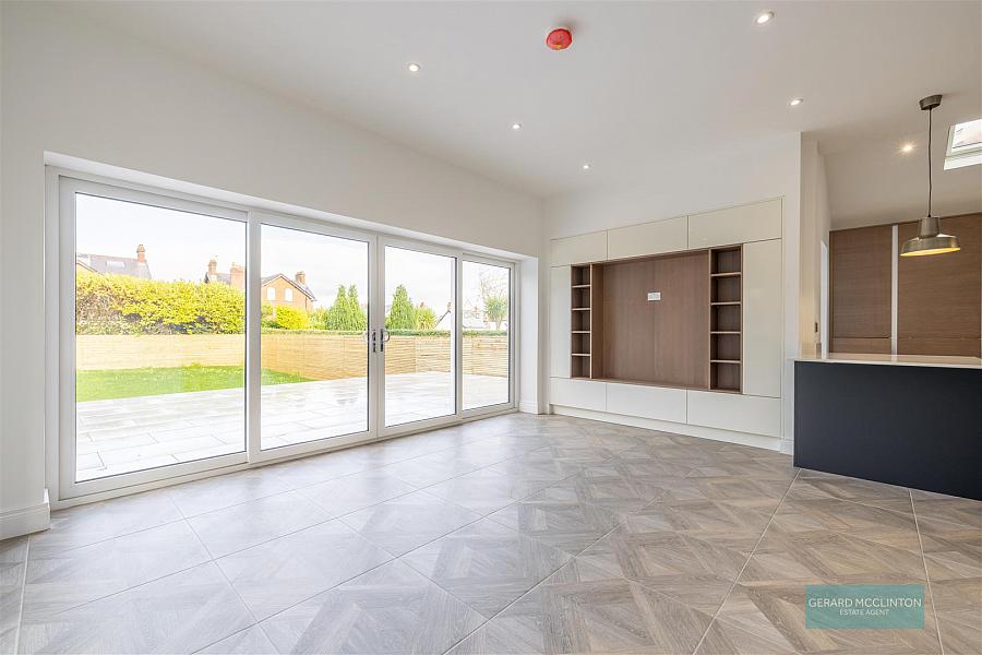 Newly Renovated & Extended, 14 Waterloo Gardens