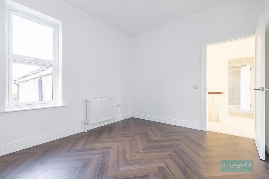 Newly Renovated & Extended, 14 Waterloo Gardens