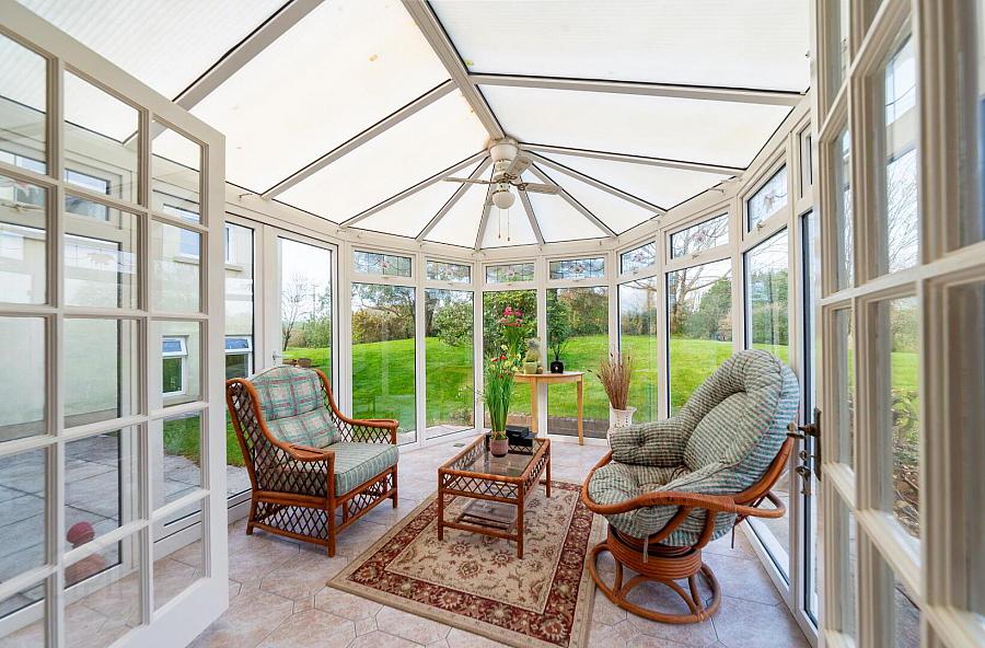 24 Crossgar Road East