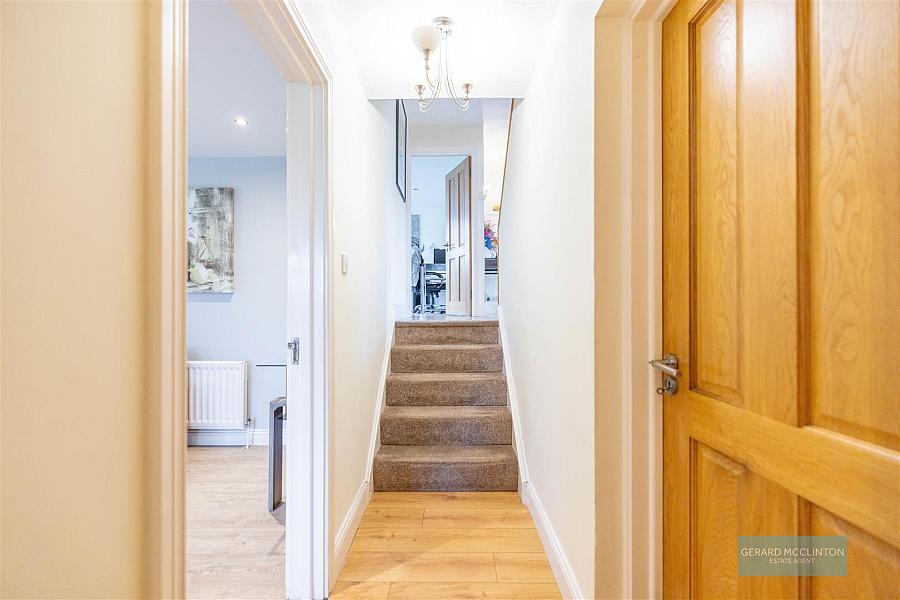 24 Crossgar Road East