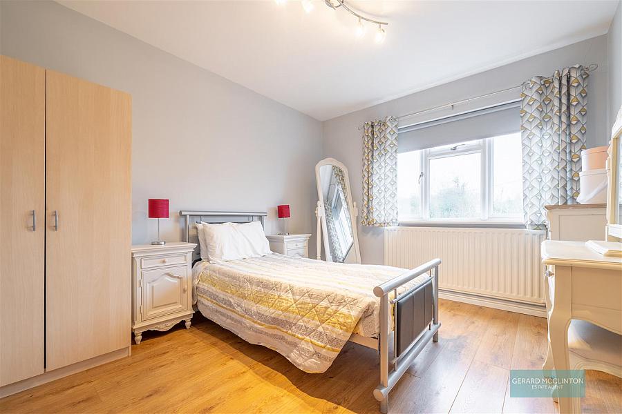 24 Crossgar Road East