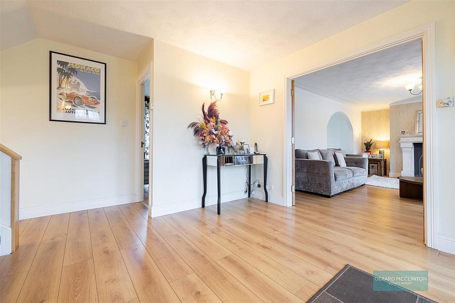 24 Crossgar Road East