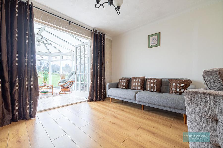 24 Crossgar Road East