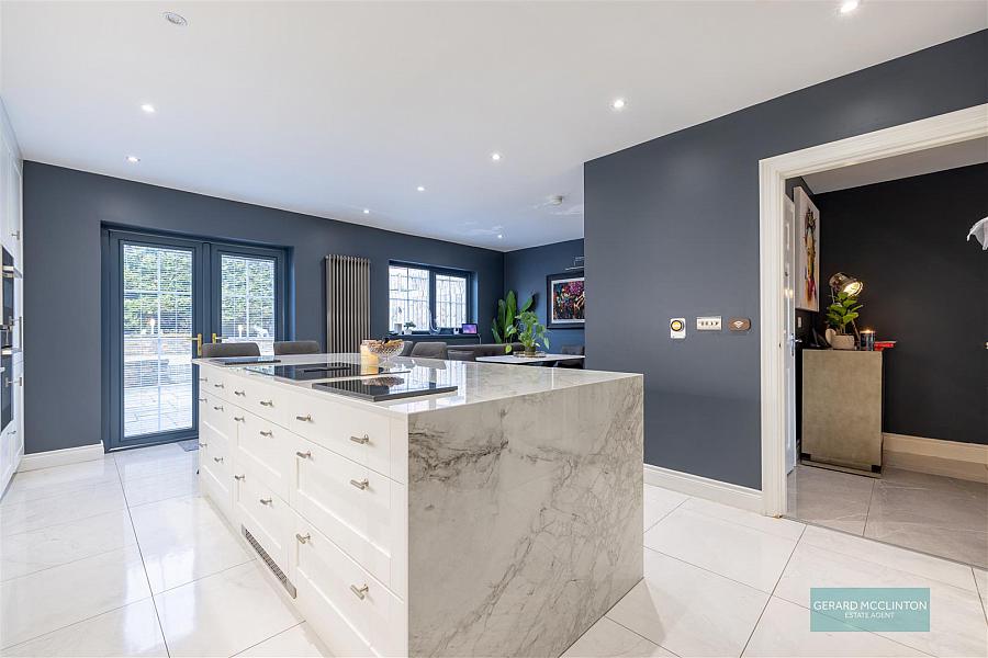 18 Mill Valley Place