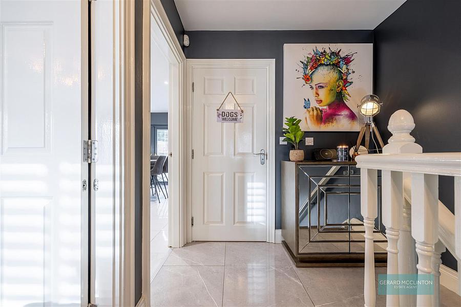 18 Mill Valley Place