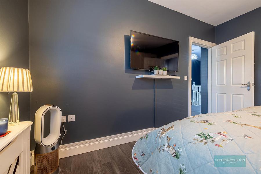 18 Mill Valley Place