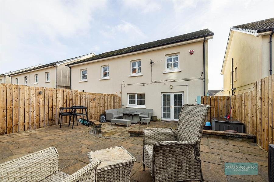 18 Mill Valley Place