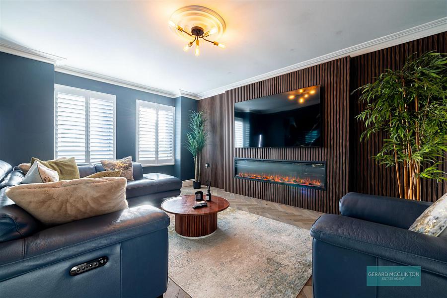 18 Mill Valley Place