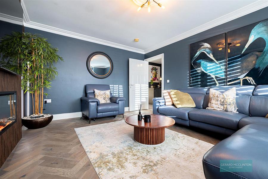 18 Mill Valley Place