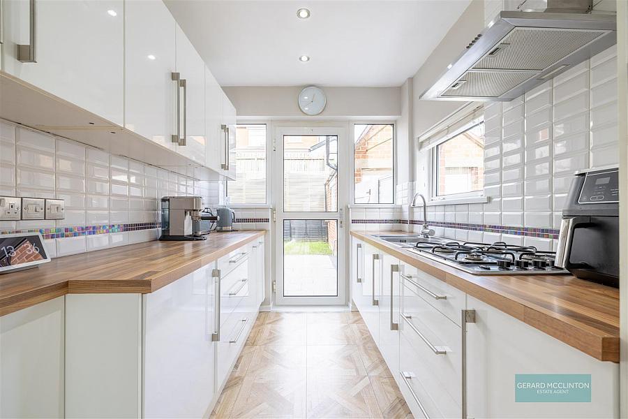 24 Orangefield Parade