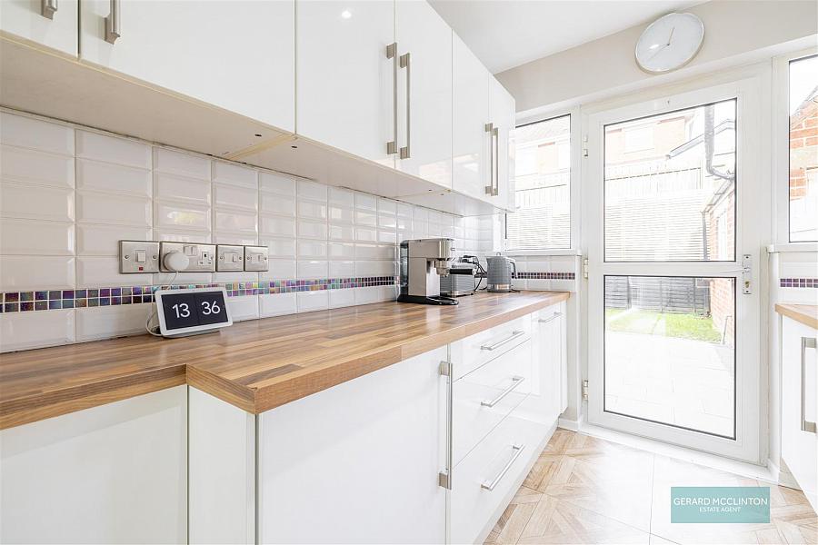 24 Orangefield Parade