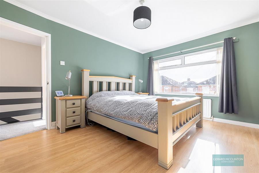 24 Orangefield Parade