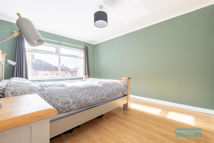 24 Orangefield Parade