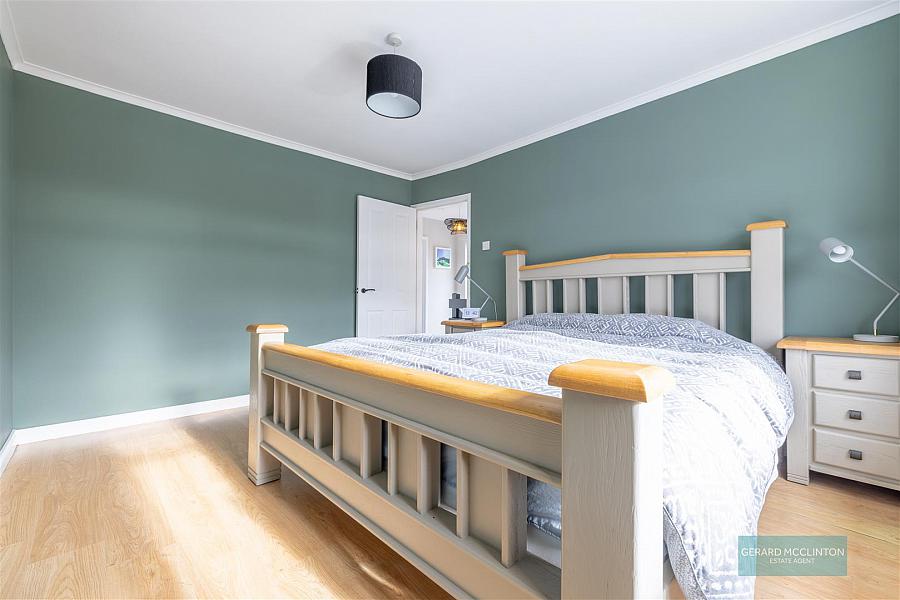 24 Orangefield Parade