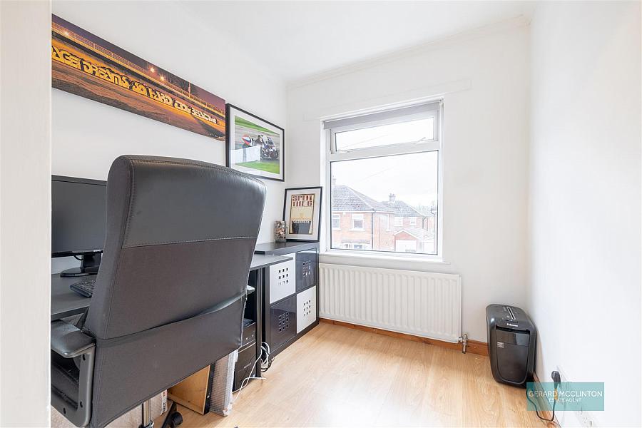 24 Orangefield Parade