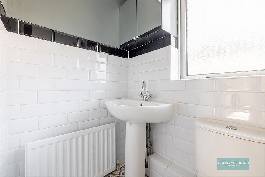 24 Orangefield Parade