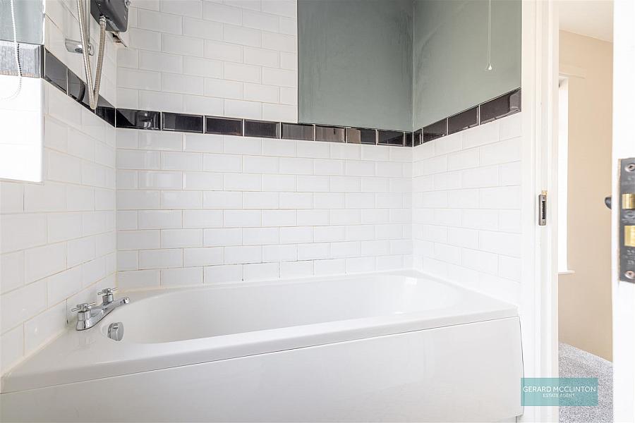 24 Orangefield Parade