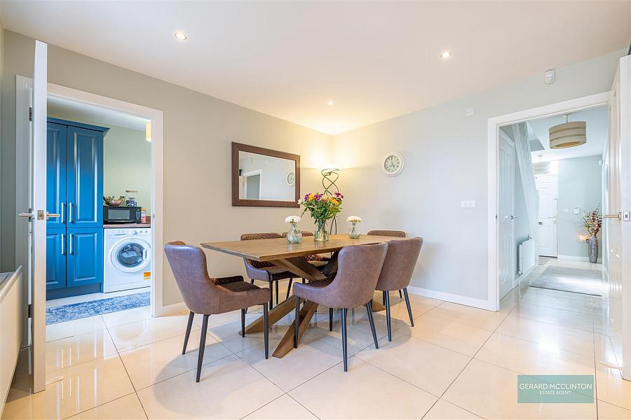 73 Ballantine Gardens