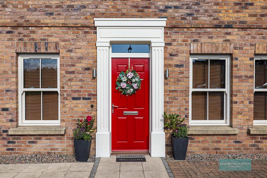 73 Ballantine Gardens