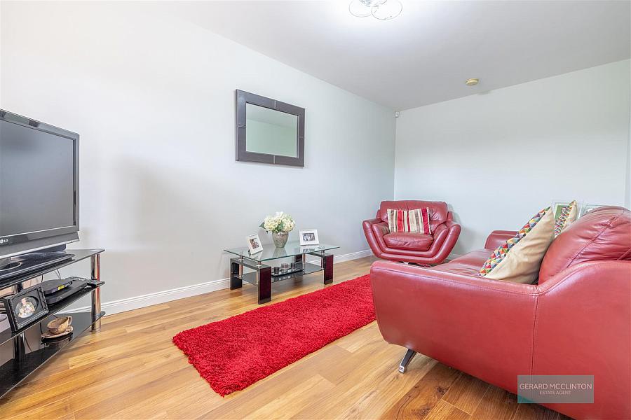 73 Ballantine Gardens