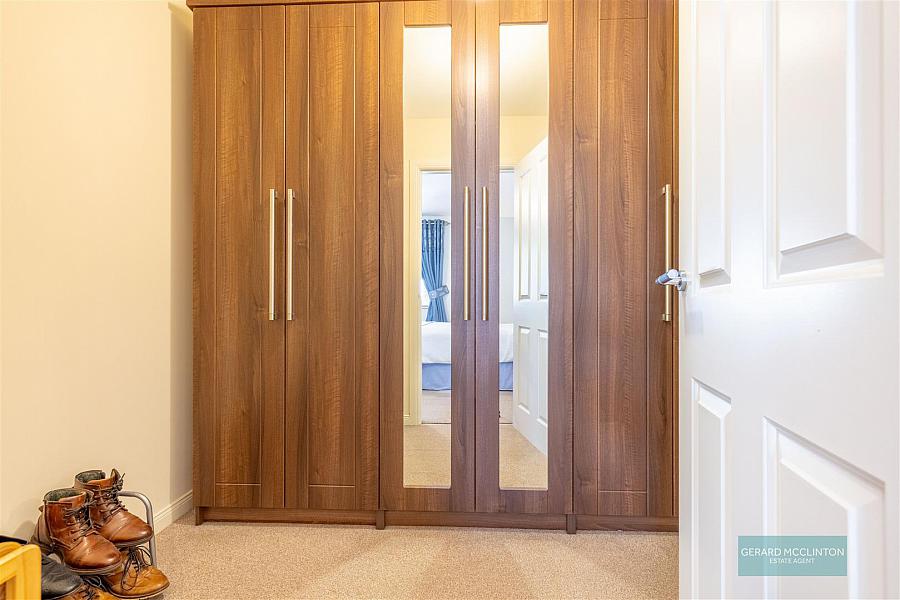 73 Ballantine Gardens