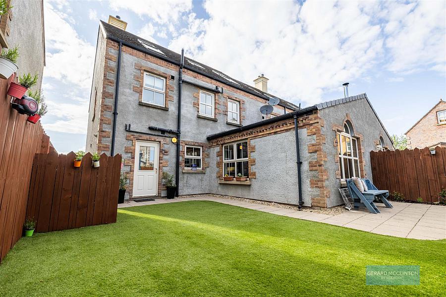 73 Ballantine Gardens