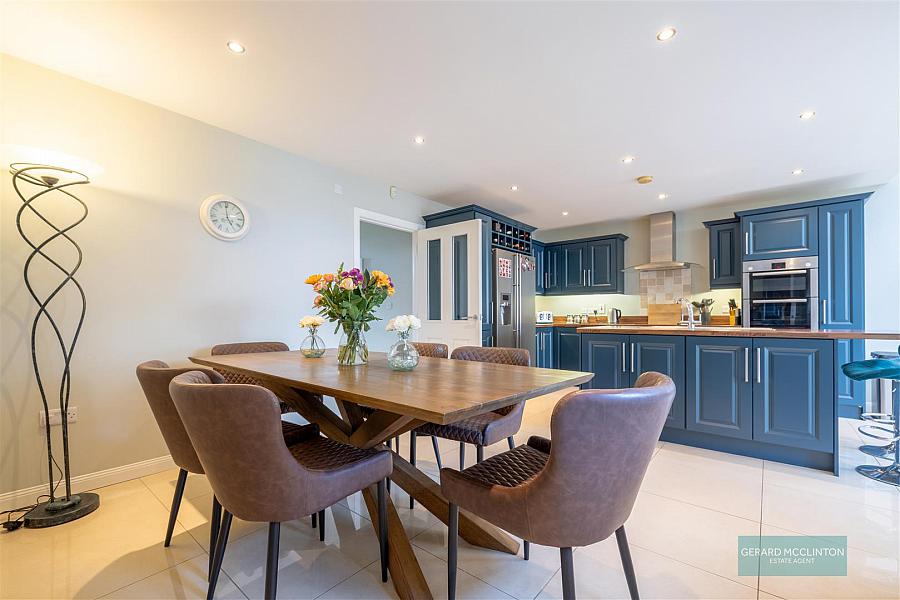 73 Ballantine Gardens