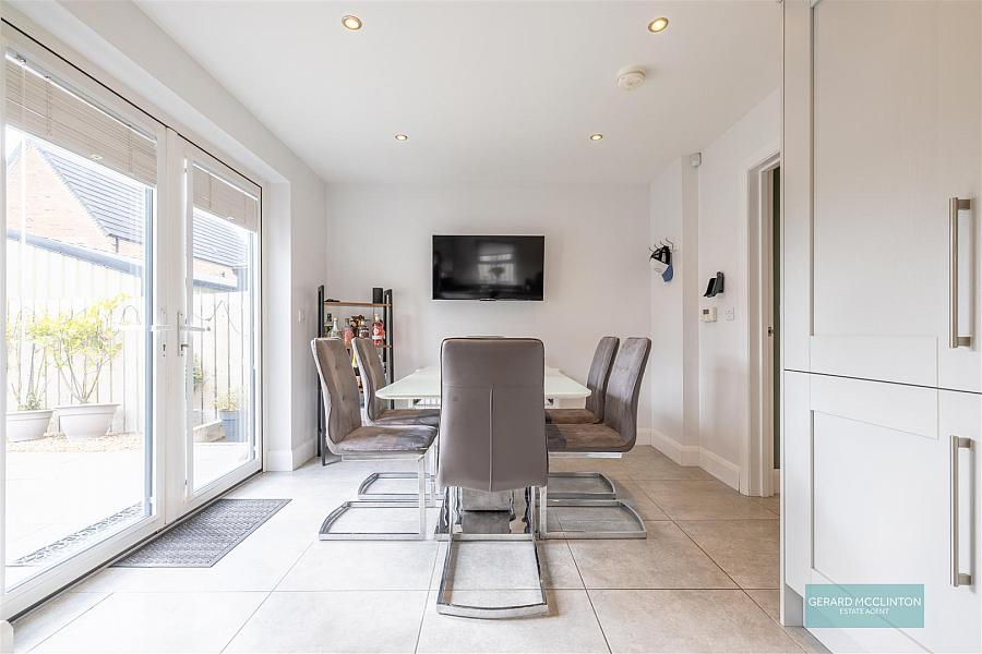 38 Wellington Park Road