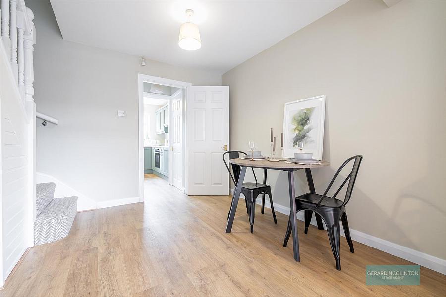 3 Leamington Place