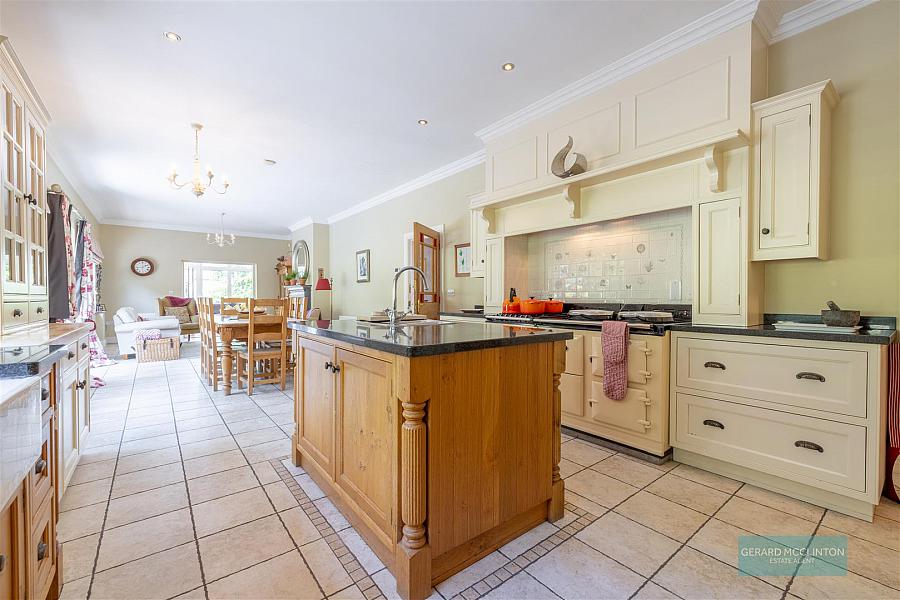 33 Villa Wood Road