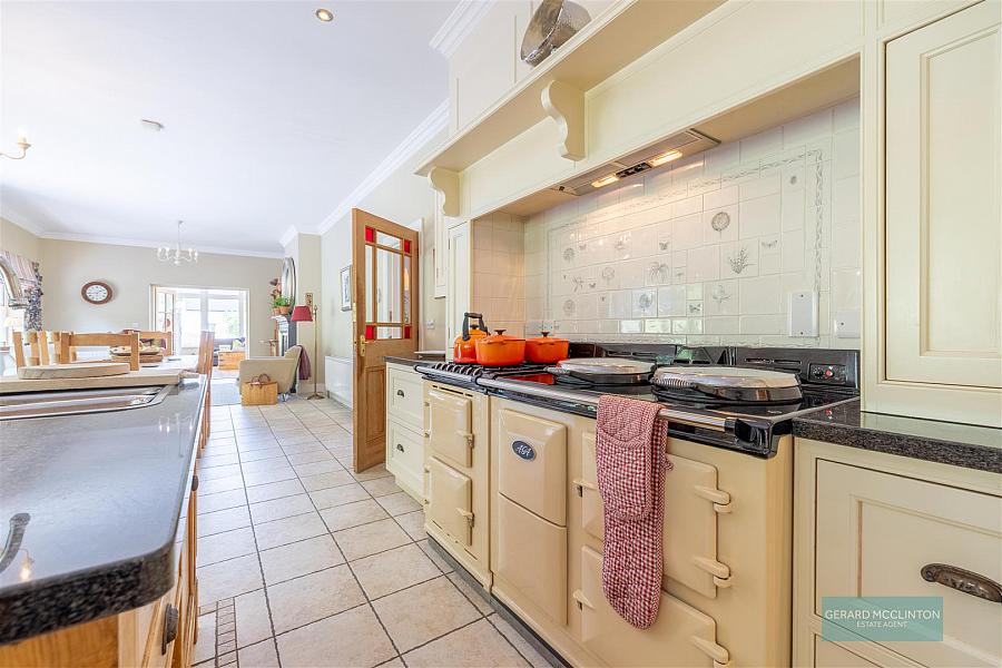 33 Villa Wood Road