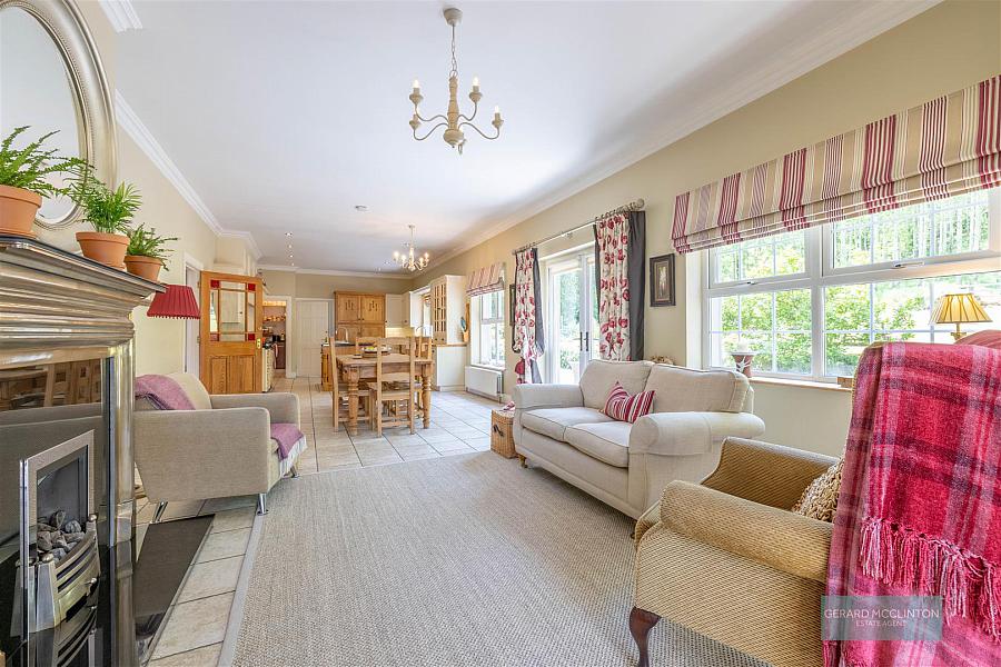 33 Villa Wood Road