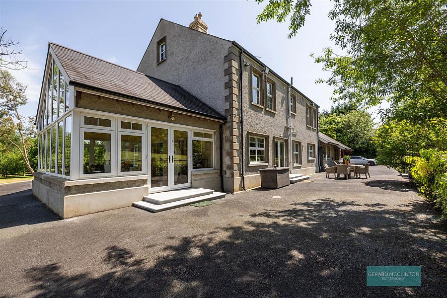 33 Villa Wood Road