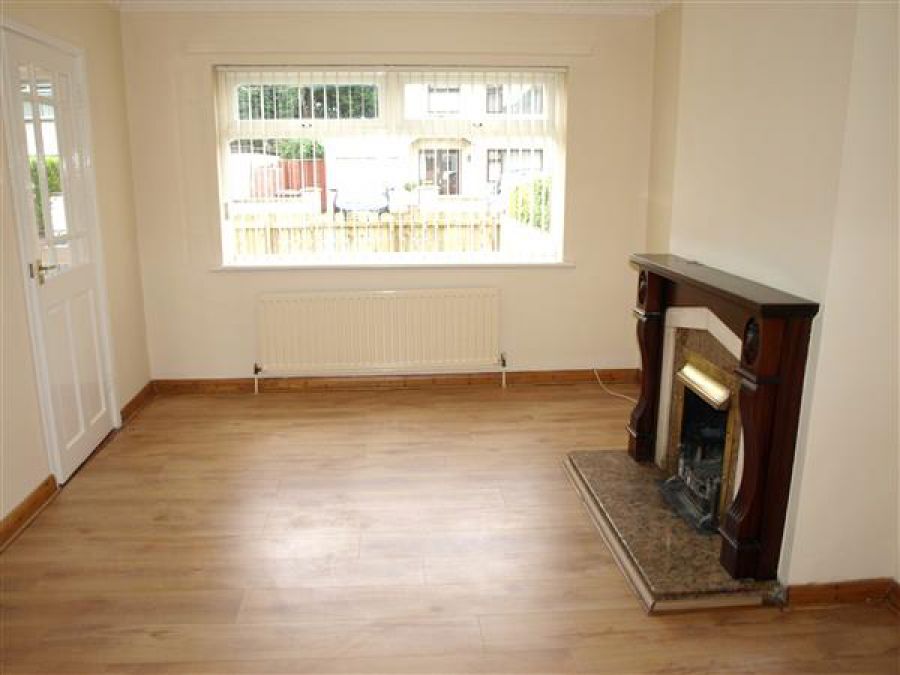 21 Hugomont Avenue