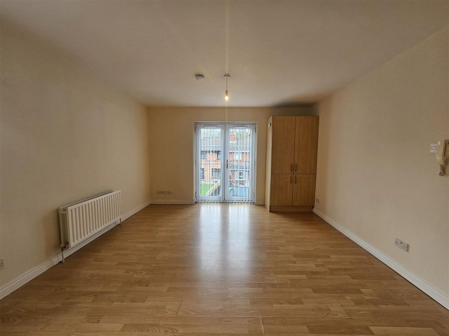 Apartment 13A, 16 Old Suffolk Road