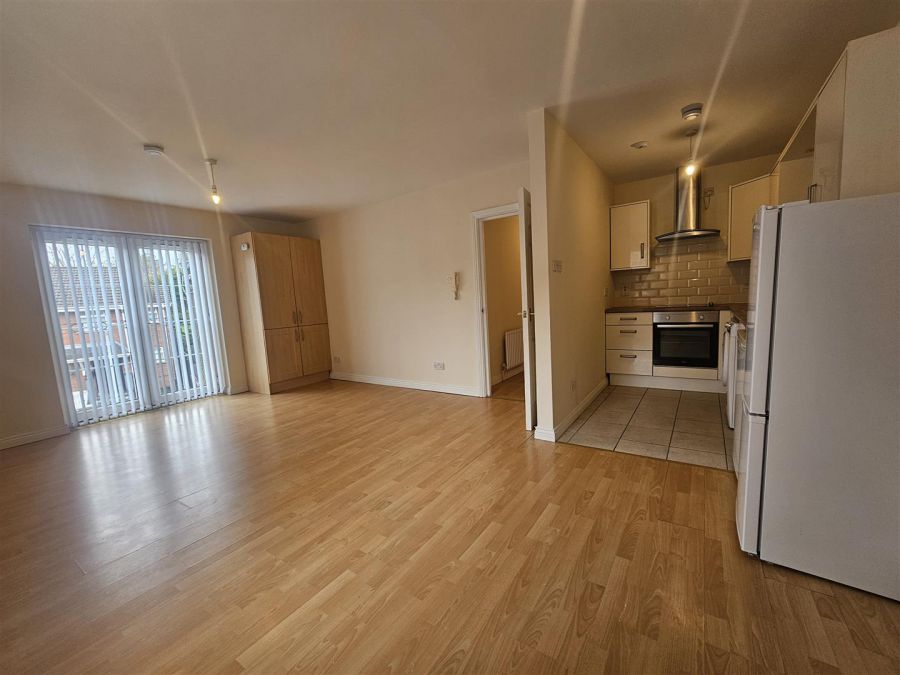 Apartment 13A, 16 Old Suffolk Road