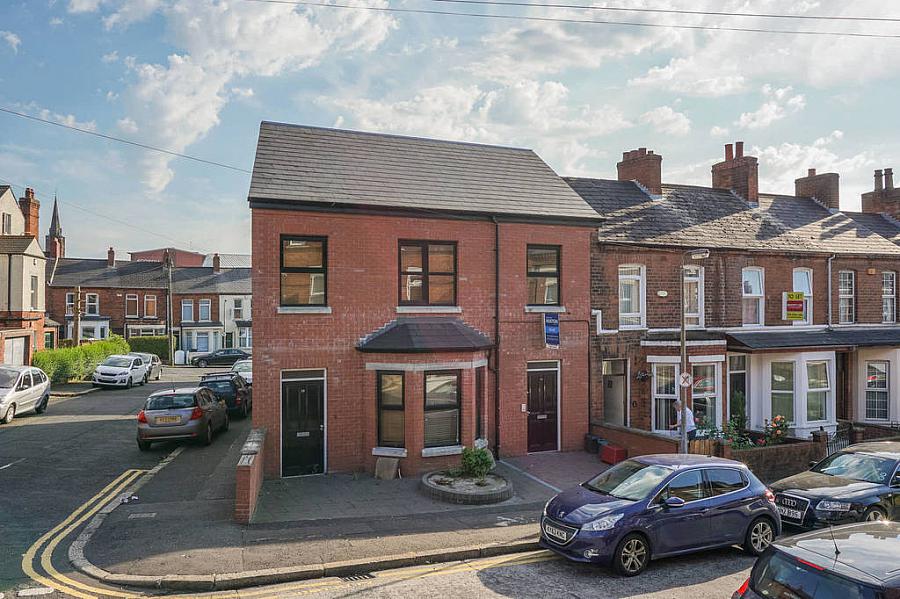 Flat 1, 10 Melrose Street