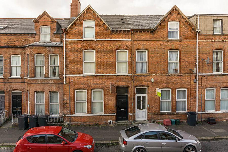 Flat 2, 43 Wellesley Avenue