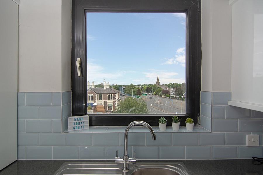 Apt 33, Balmoral Court