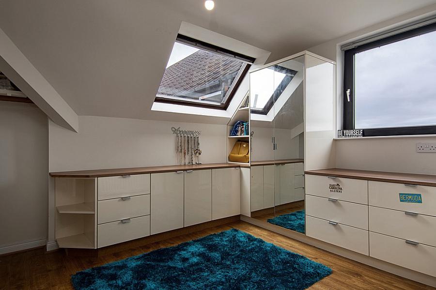 Apt 33, Balmoral Court