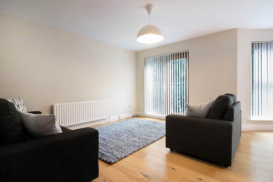 39 Park Royal, 841b Lisburn Road