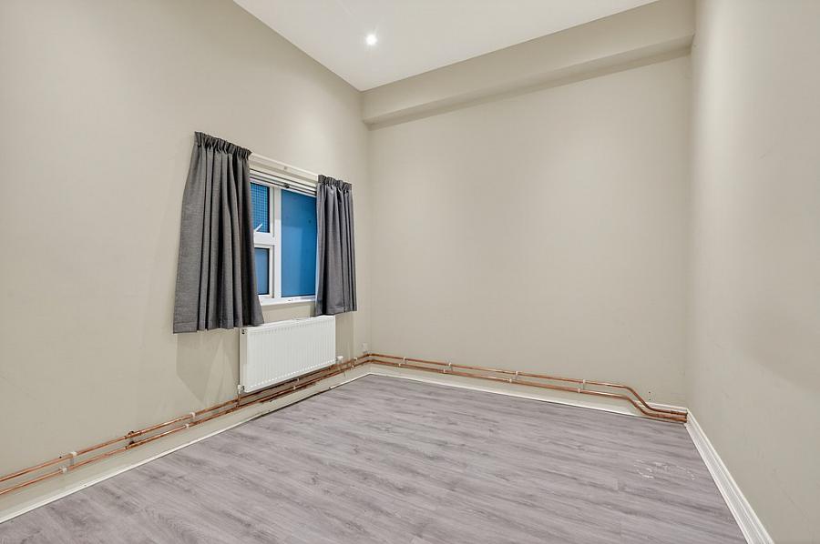 Flat 2, 9 Rugby Road