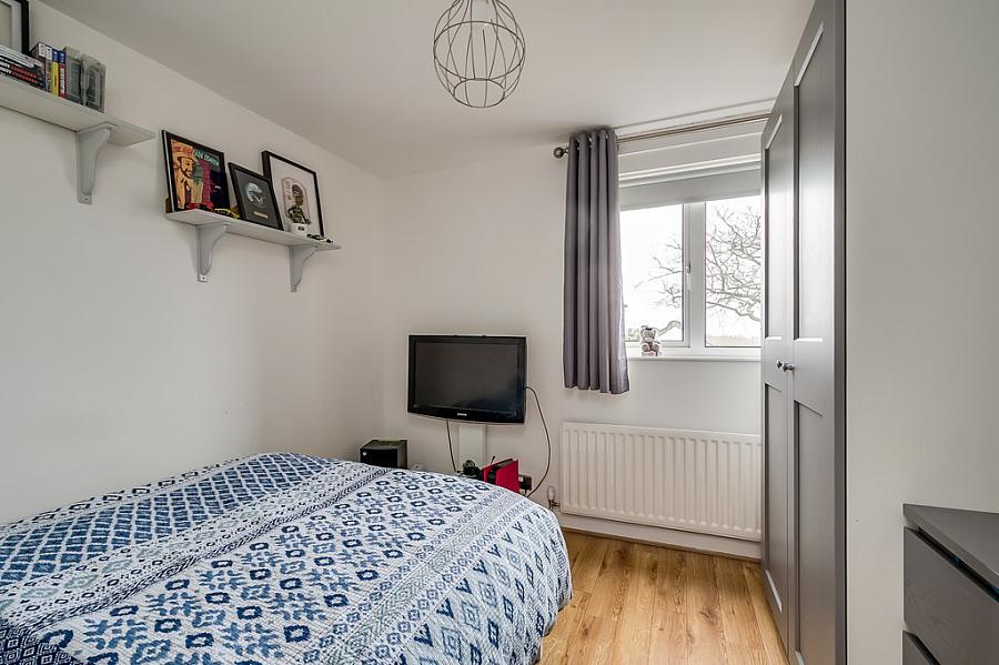 3 Brerton Crescent