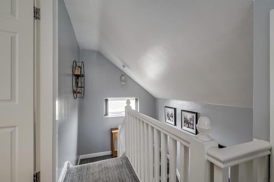3 Brerton Crescent