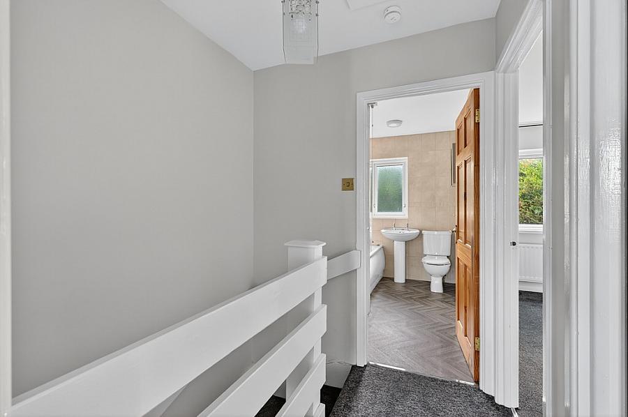 7 Windermere Close