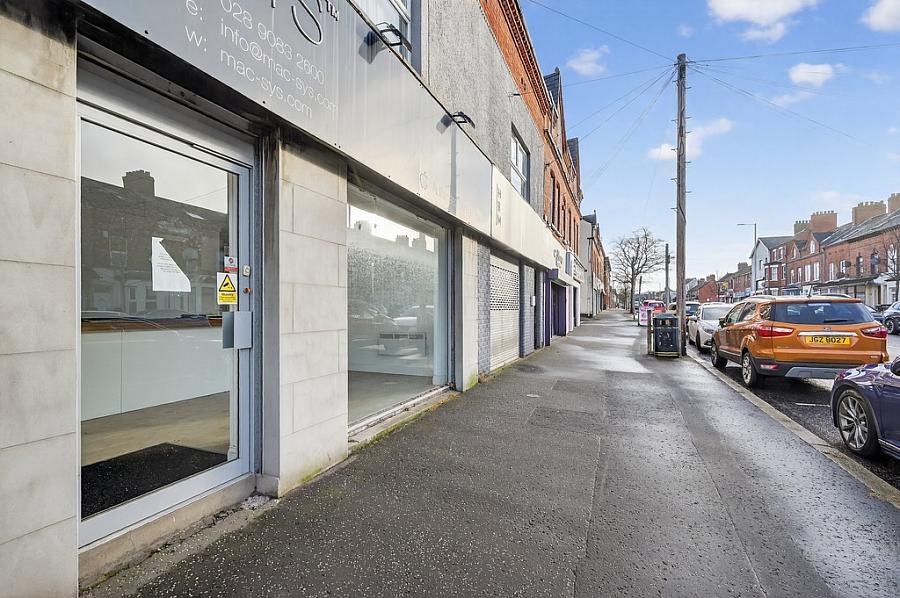 58 Bloomfield Avenue