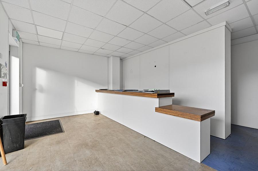 58 Bloomfield Avenue